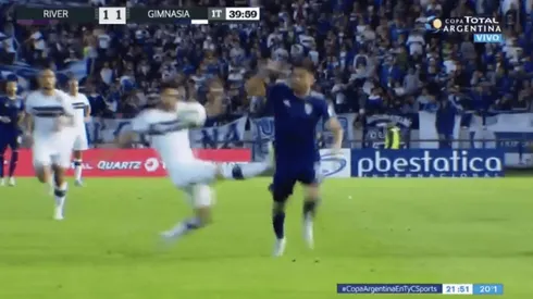 En el mejor momento de Gimnasia, Bonifacio le dio un golpe de KO con su expulsión