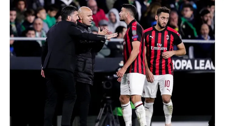 Milan vs Dudelange por la Europa League.