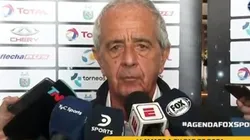 D'Onofrio traspasó la cámara, miró a los ojos a Angelici y le hizo un pedido con olor a desafío