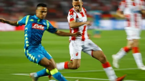 Nápoli vs Estrella Roja por la Champions League.