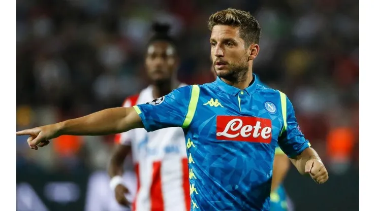 Nápoli vs Estrella Roja por la Champions League.