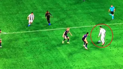 Exquisita maniobra de Cristiano Ronaldo.