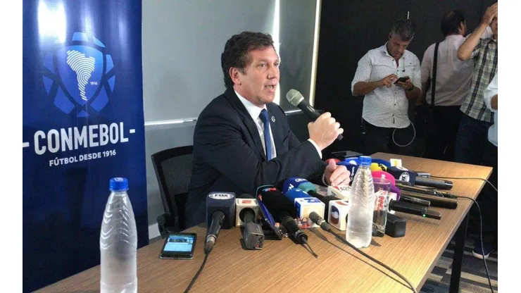 El presidente de Conmebol explicó por qué River y Boca no definirán la Libertadores en Argentina