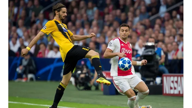 Athens vs Ajax por la Champions League.