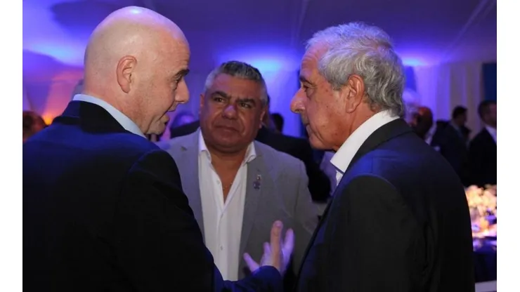 Con la FIFA no te metas: Infantino dejó pagando a D'Onofrio