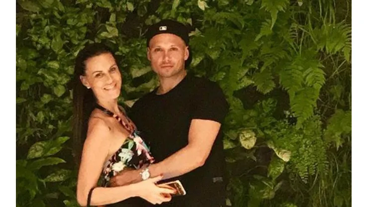 La esposa de Mauro Zárate reveló el mensaje que le mandó el jugador en pleno escándalo