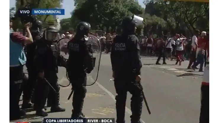 La otra vergüenza: el ineficaz operativo policial de la final entre River y Boca