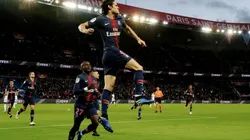 El festejo de Edinson Cavani.