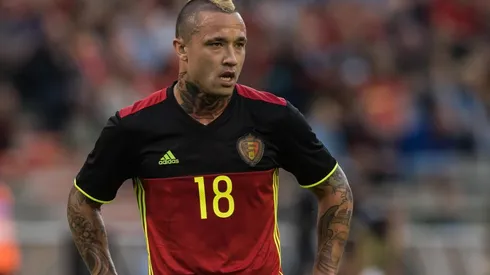 El enojo no se le va ni por asomo: Nainggolan disparó contra el DT de Bélgica otra vez