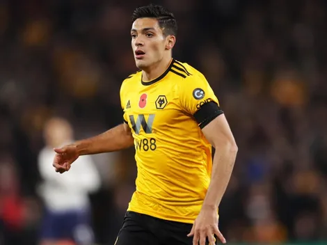 Raúl Jiménez, el jugador más elegido de la Premier League por los fanáticos