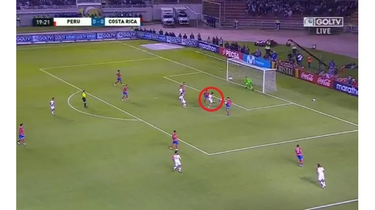 Gran gol de Perú ante Costa Rica.