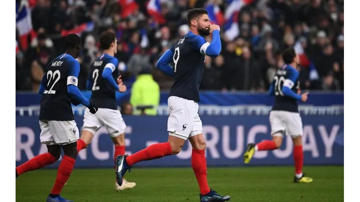 Olivier Giroud festeja ante Uruguay.