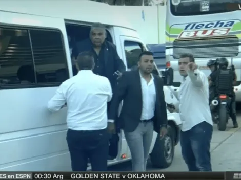 El micro de la Argentina salió para el estadio sin un jugador: ¡se lo olvidaron!