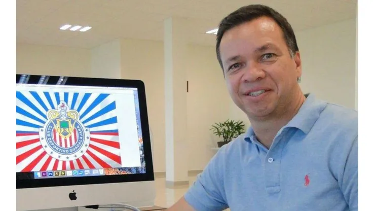 Mariano Varela aclaró los casos de Chofis y Pereira en Chivas