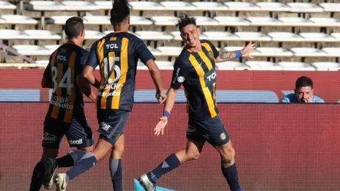 Fernando Zampedri festeja en Córdoba.