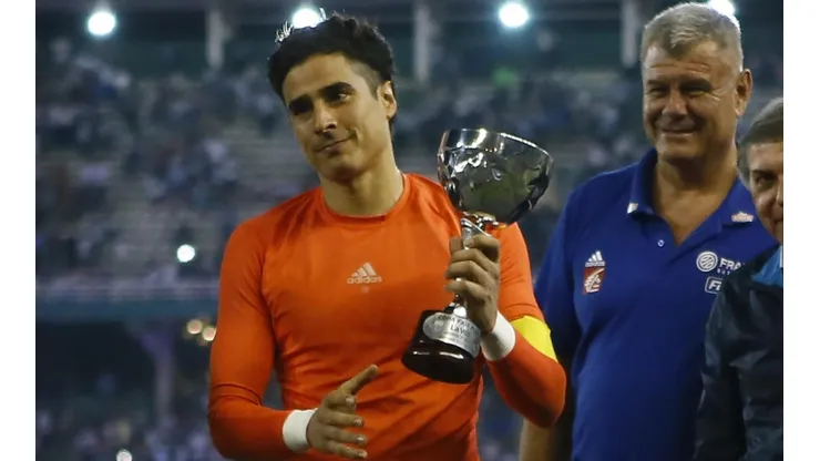 Ochoa festejó haber llegado a los 100 partidos.