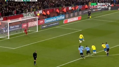 Neymar dio una clase de como patear penales para ganarle a Uruguay