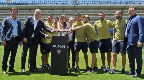 La presentación del reloj en La Bombonera.