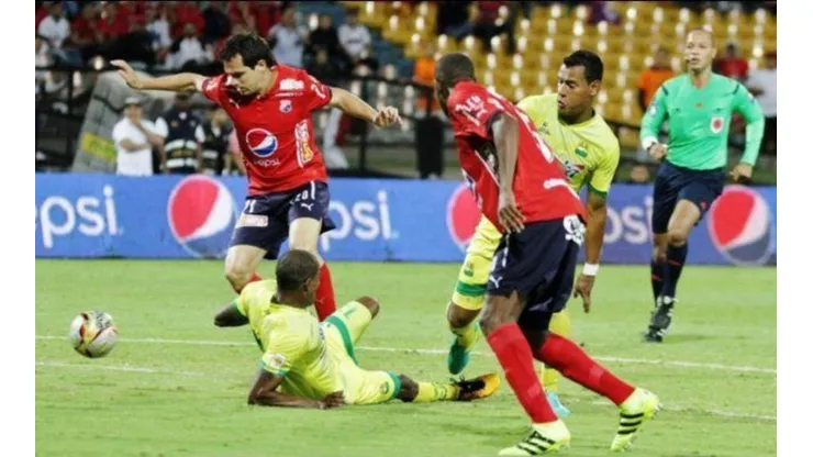 Bucaramanga vs Independiente Medellín por la Liga Águila.