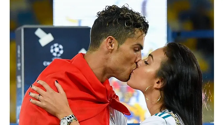 A los Messi: Cristiano Ronaldo le habría propuesto casamiento a Georgina Rodríguez