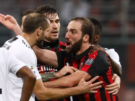 En Italia, a Higuaín le pegan hasta los políticos: "Estuvo indigno"