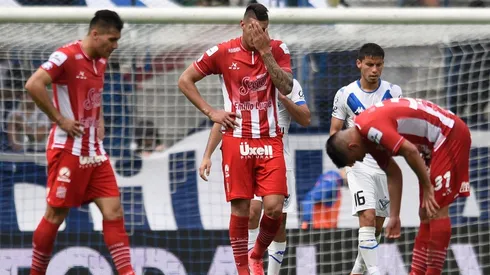 Patronato vs San Martín de Tucuman por la Superliga.