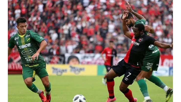 Newell's vs Defensa y Justicia por la Superliga.