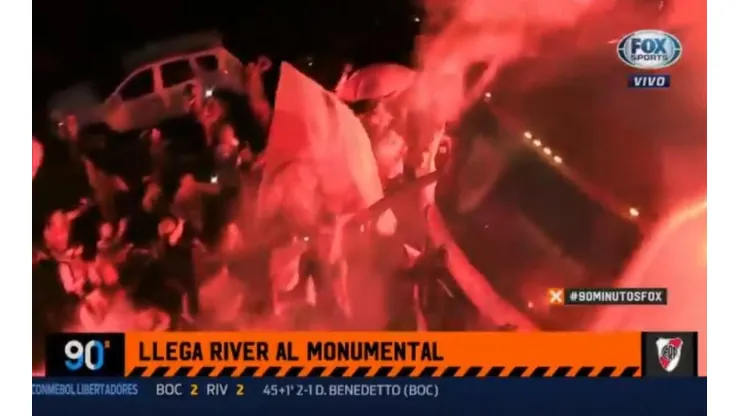 Locura en el regreso del micro de River.