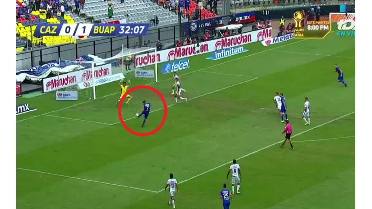 De volea, Cauteruccio puso el empate.