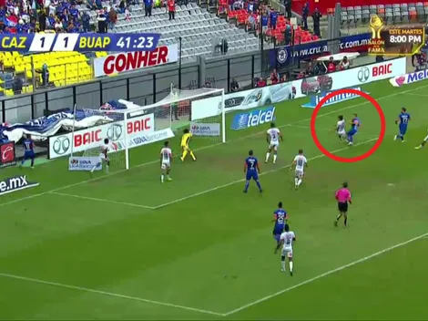 "Marca Caixinha": Madueña culminó una estupenda jugada colectiva para dar vuelta el partido