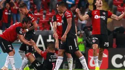 Pinilla y Boselli podrían llegar al Atlas.