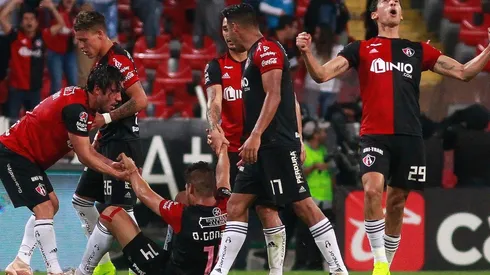 Pinilla y Boselli podrían llegar al Atlas.