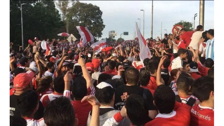 La pasión de los hinchas de River.