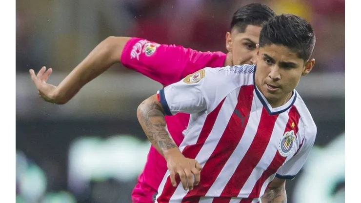 Un ex-Chivas no quiere que Chofis López vaya a su equipo