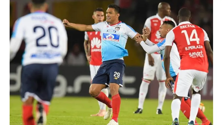 Foto de Teófilo Gutiérrez celebrando.