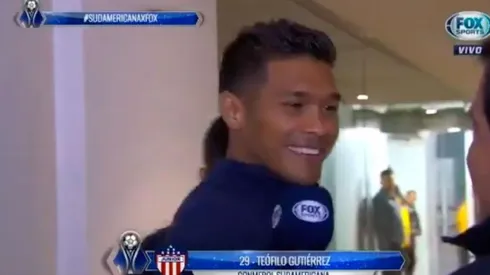 Teo, antes de ingresar a la cancha.