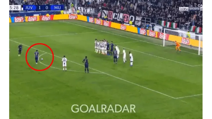 Mata está loco: ¡infernal golazo de tiro libre a Juventus en la Champions!