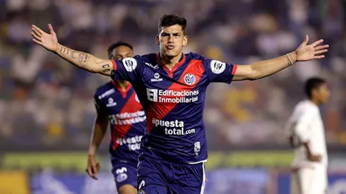 El delantero es uno de los candidatos para reemplazar a Paolo Guerrero en la Selección.