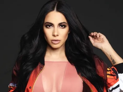 En top y bombacha, Jimena Sánchez festejó el cumpleaños de Mickey