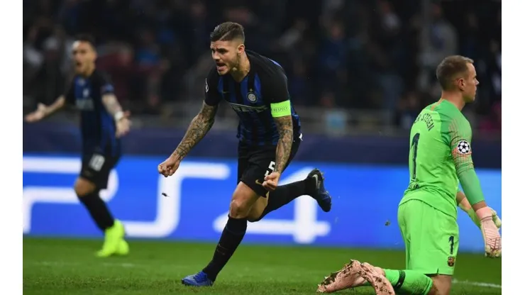 Mauro Icardi celebra su gol a Barcelona.