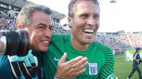 El portero siente una gran admiración por el estratega de los Íntimos.