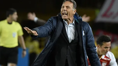 Russo deja el club donde pasó sus horas más difíciles.