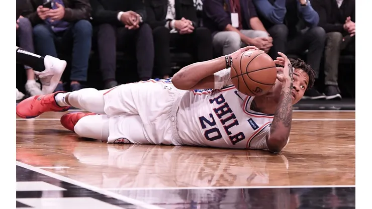 Fultz en el tabloncillo en la derrota de los Sixers