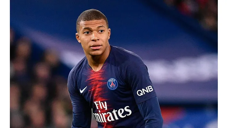 Con apenas 19 años, Mbappé se convirtió en el jugador más caro del mundo