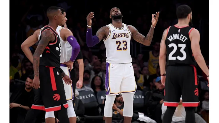 LeBron decepcionado por otra derrota