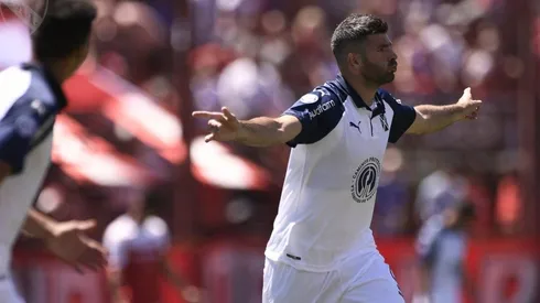 Gracias a su goleador, Independiente hundió un poco más a Argentinos Juniors