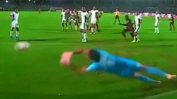 Atajadón de Toño Rodríguez para Lobos BUAP