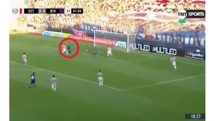 Lucas Pratto falló una situación clara.