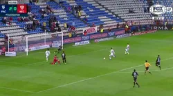 Victor Guzmán ya liquidó el partido en el primer tiempo.