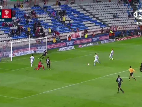 En un contragolpe letal, Guzmán hizo el tercero del Pachuca en el cierre del primer tiempo